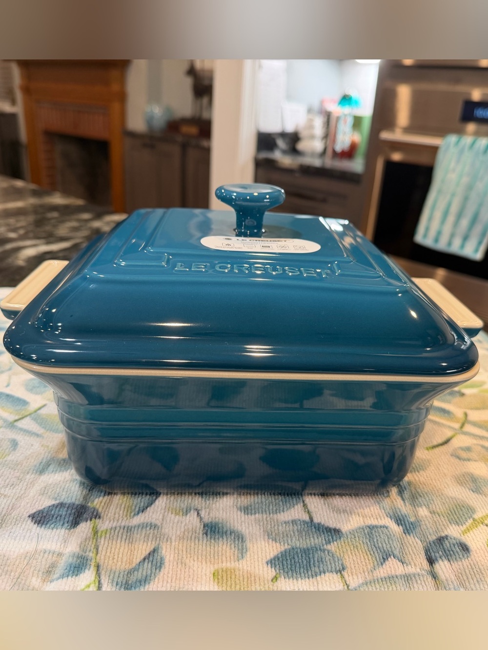 NEW Le Creuset Classic Square Deep Baker With Lid In RETIRED Deep Teal Blue
